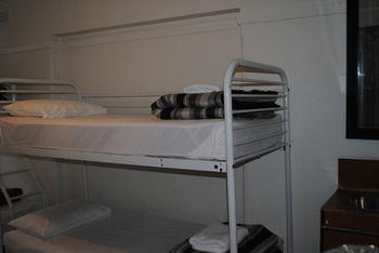 Highfield Hotel - Accommodation Noosa 22