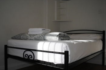 Highfield Hotel - Accommodation Noosa 25