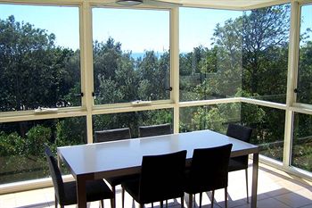 84 The Spit - Accommodation Noosa 19