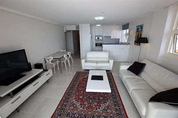 84 The Spit - Accommodation Noosa 24
