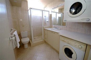 84 The Spit - Accommodation Noosa 26