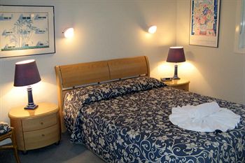 84 The Spit - Accommodation Noosa 30