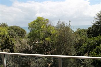 84 The Spit - Accommodation Noosa 44