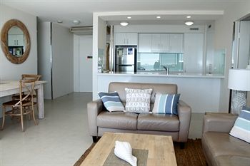 84 The Spit - Accommodation Noosa 48