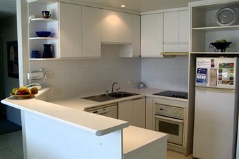 84 The Spit - Accommodation Noosa 49