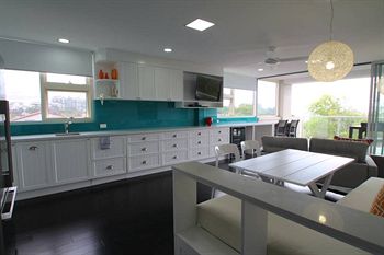 84 The Spit - Accommodation Noosa 56