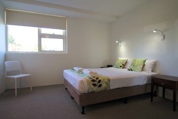 84 The Spit - Accommodation Noosa 95