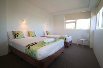 84 The Spit - Accommodation Noosa 98