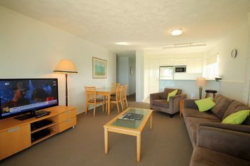 84 The Spit - Accommodation Noosa 103