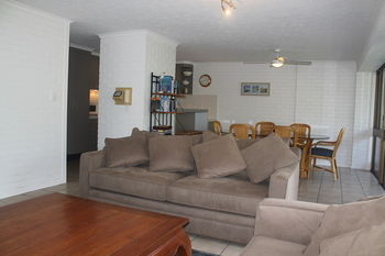 84 The Spit - Accommodation Noosa 114