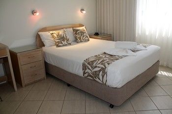 84 The Spit - Accommodation Noosa 168