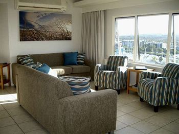84 The Spit - Accommodation Noosa 3