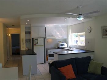 84 The Spit - Accommodation Noosa 10