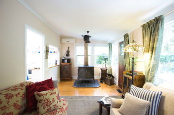 Adeline Bed And Breakfast - Accommodation Noosa 14