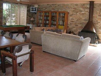 Madison's Mountain Retreat - Accommodation Noosa 12