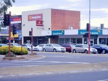 Apartments @ Glen Waverley - Accommodation Noosa 14