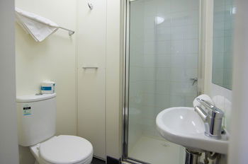 City Edge North Melbourne - Accommodation Noosa 5