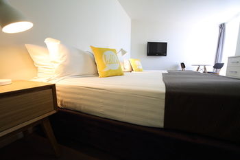 City Edge North Melbourne - Accommodation Noosa 14
