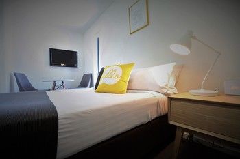 City Edge North Melbourne - Accommodation Noosa 15