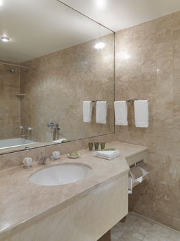 Bayview On The Park - Accommodation Noosa 29