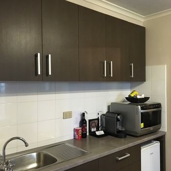 Eltham Gateway Hotel - Accommodation Noosa 24