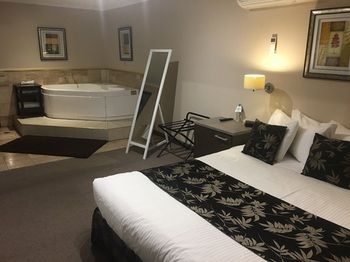 Eltham Gateway Hotel - Accommodation Noosa 52