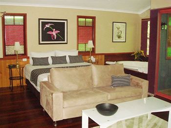 Amore On Buderim Luxury Rainforest Cabins - Accommodation Noosa 4