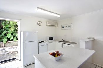 Beach Breakers Resort - Accommodation Noosa 35