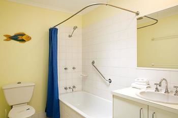 Beach Breakers Resort - Accommodation Noosa 43