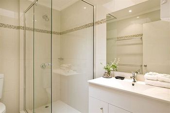 Beach Breakers Resort - Accommodation Noosa 13