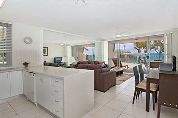 Fairshore Noosa - Accommodation Noosa 5