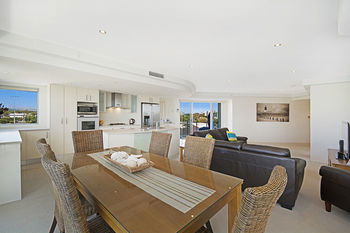 Aqua Vista Resort - Accommodation Noosa 65