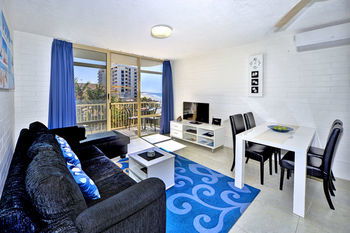 Surf Dance - Accommodation Noosa 40