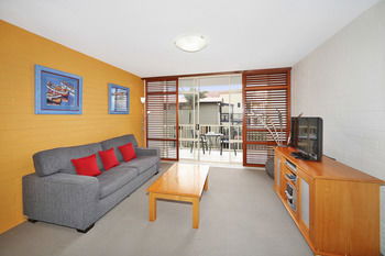 Surf Dance - Accommodation Noosa 41