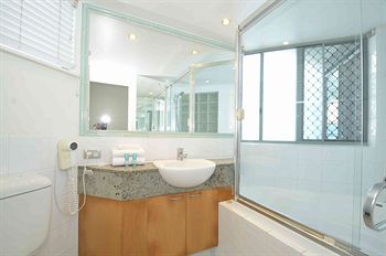 Malibu Mooloolaba - Accommodation Noosa 0