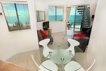 Malibu Mooloolaba - Accommodation Noosa 26