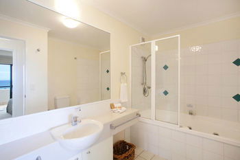 The Point Coolum - Accommodation Noosa 4
