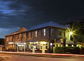 Sunnyside Tavern - Accommodation Noosa 7