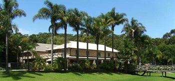 The Falls - Accommodation Noosa 4