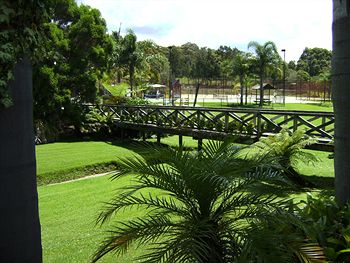 The Falls - Accommodation Noosa 6