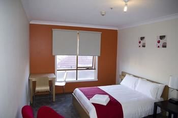 Nomads St Kilda Beach - Hostel - Accommodation Noosa 13