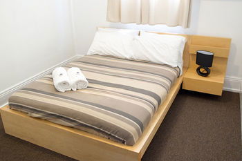 Nomads St Kilda Beach - Hostel - Accommodation Noosa 18