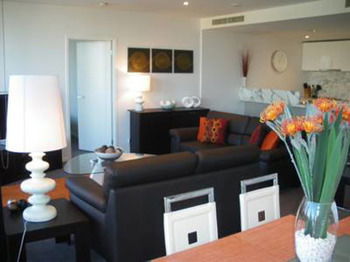 Docklands Executive Apartments - Accommodation Noosa 8