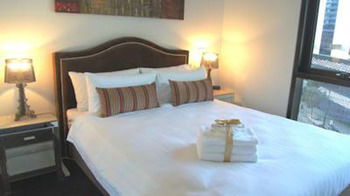 Docklands Executive Apartments - Accommodation Noosa 16