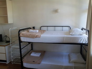 Manly Oceanside - Accommodation Noosa 7