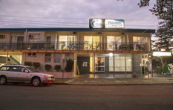 Manly Oceanside - Accommodation Noosa 38