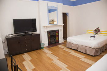 Manly Oceanside - Accommodation Noosa 44