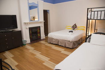 Manly Oceanside - Accommodation Noosa 45