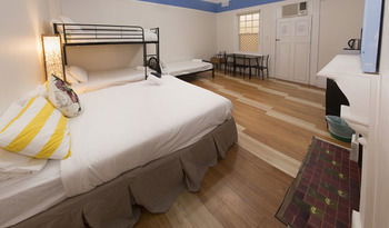 Manly Oceanside - Accommodation Noosa 50
