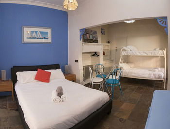 Manly Oceanside - Accommodation Noosa 65